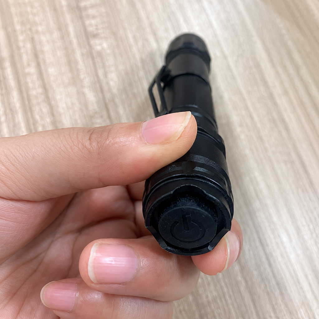 Rechargeable Long-Range Laser Presentation Pointer