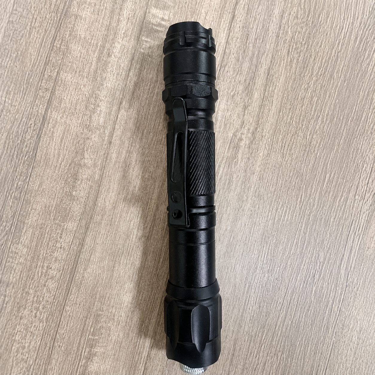 Rechargeable Long-Range Laser Presentation Pointer