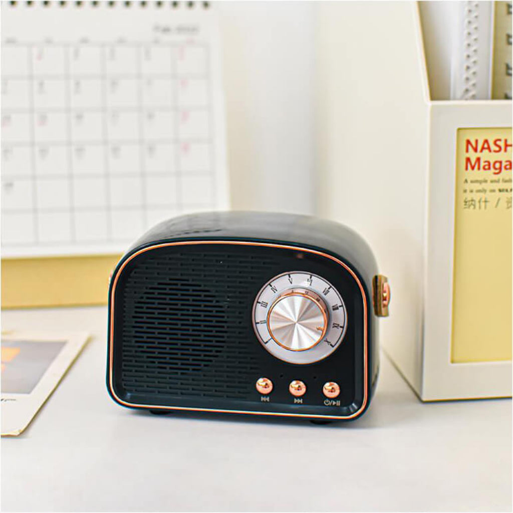 Retro Portable Wireless Bluetooth Radio Speaker